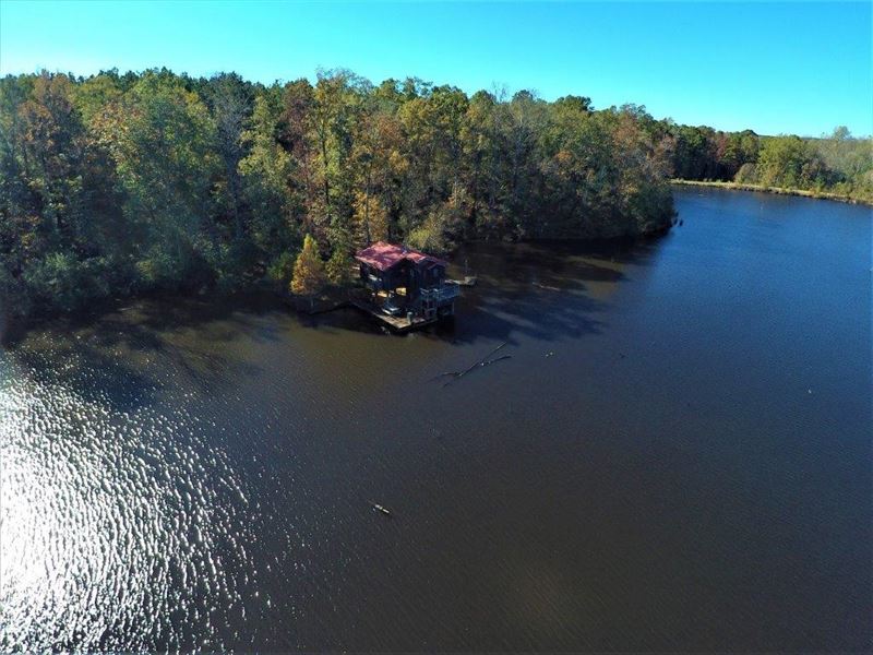 Land, Lake and Lodge in Pike County, Farm for Sale in Alabama, 238006