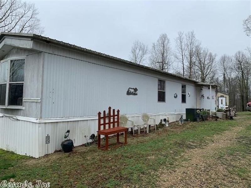 Country Home on 9+ Acres Hardy AR Farm for Sale in Hardy, Fulton