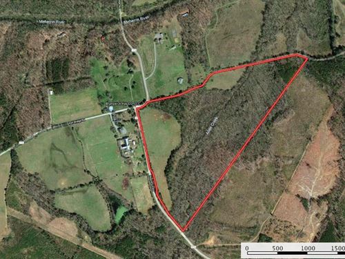 Mini Farm Near Lake Gaston, VA : Lawrenceville : Brunswick County : Virginia