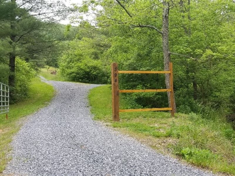 Mountain Retreat, Saltville, VA, Farm for Sale in Virginia, 242380