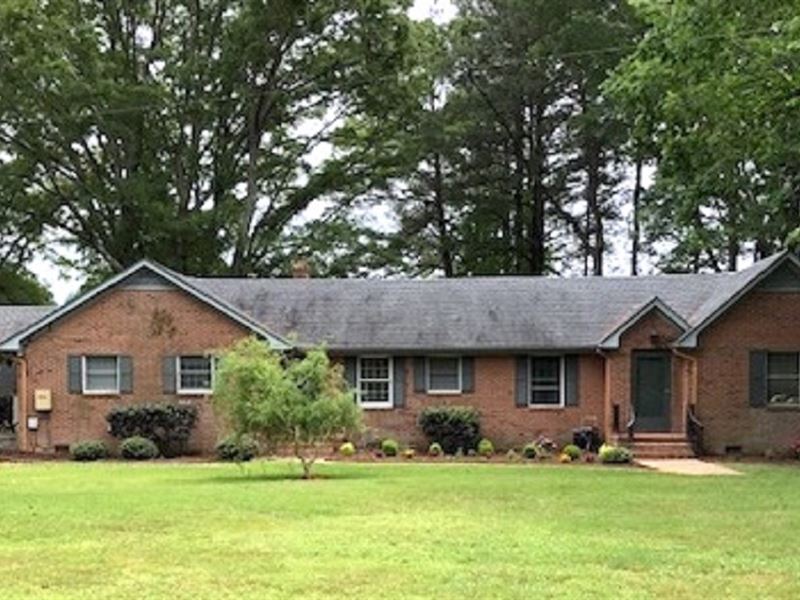 Home, Guest House & River Frontage, Farm Auction in Virginia, 243122