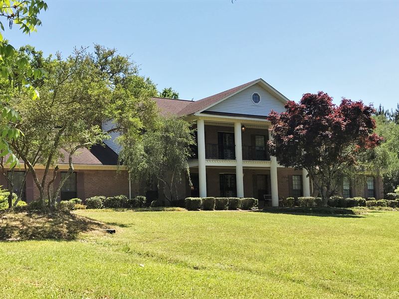 Home, 700 Ms182, Eupora, MS 39744, Farm for Sale in Mississippi