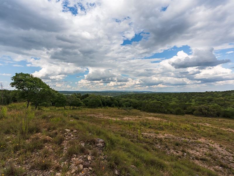 Small Acreage Hill Country Property, Farm for Sale in Texas, 244525