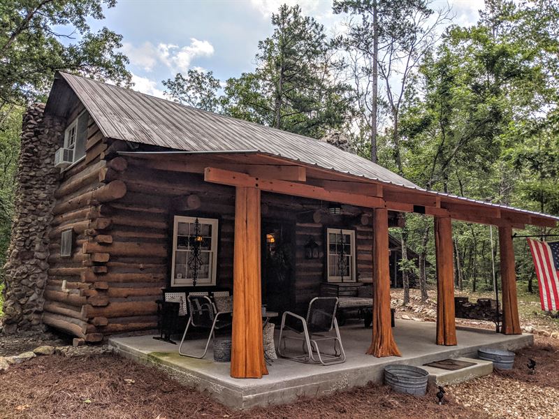 Hand Hewn Log Cabin on 55+/- Acres : Centre : Cherokee County : Alabama