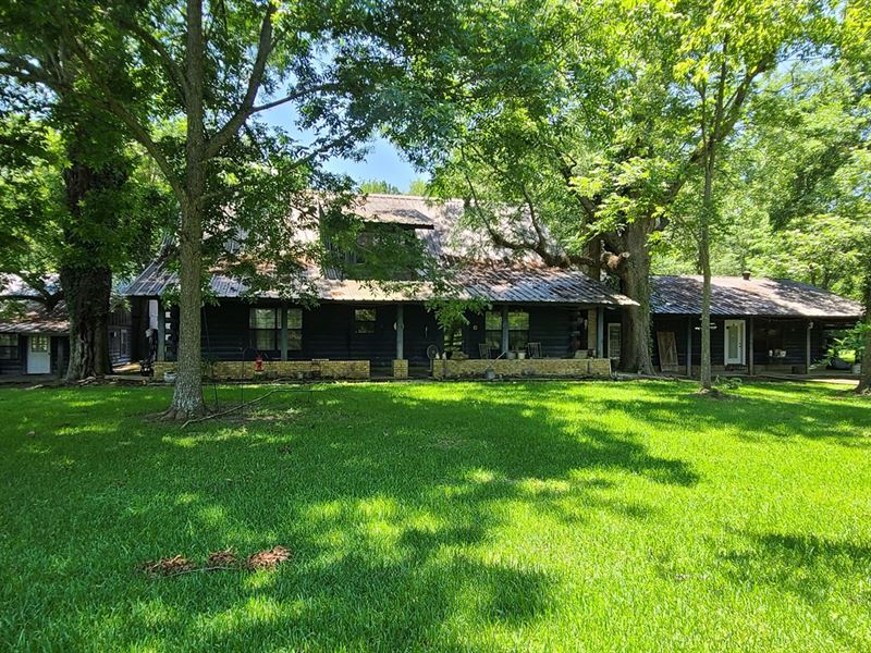Log Home in Mer Rouge LA for Sale : Mer Rouge : Morehouse Parish : Louisiana
