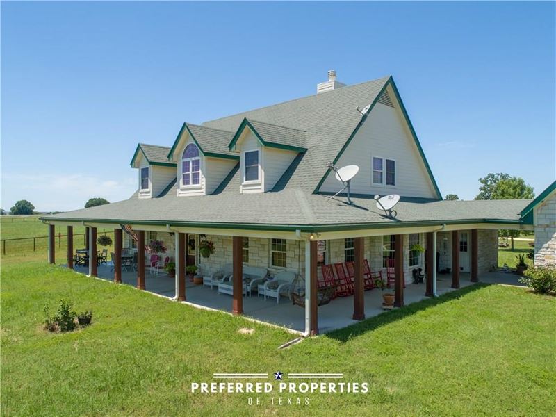 Horse Lovers Dream Ranch Farm for Sale in Hico, Erath County, Texas