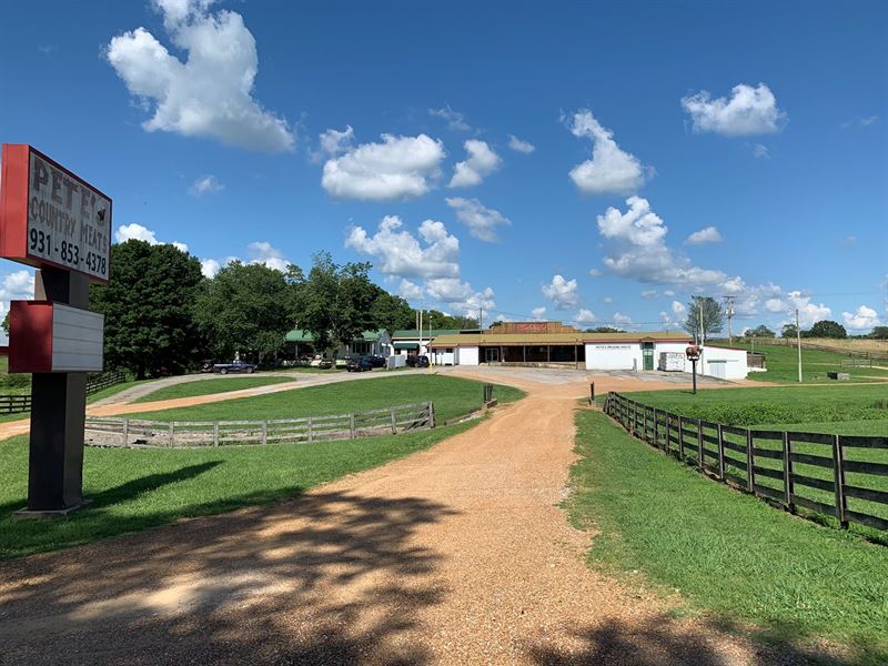 Meat Packing Commercial Butcher : Loretto : Lawrence County : Tennessee