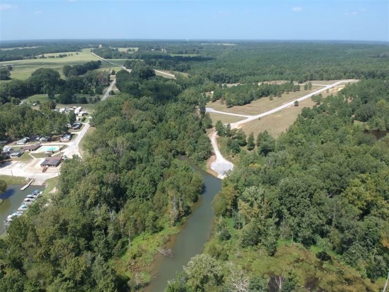 86 Acres on The Saluda River : Silverstreet : Newberry County : South Carolina