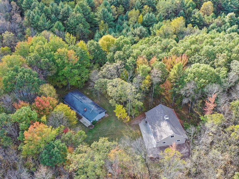 Waupaca County Hunting Property Farm for Sale in Iola, Waupaca County