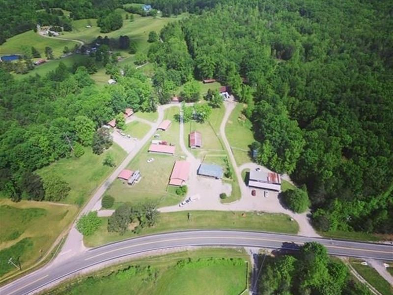 Big South Fork Lodge & Horse, Farm for Sale in Tennessee, 258198