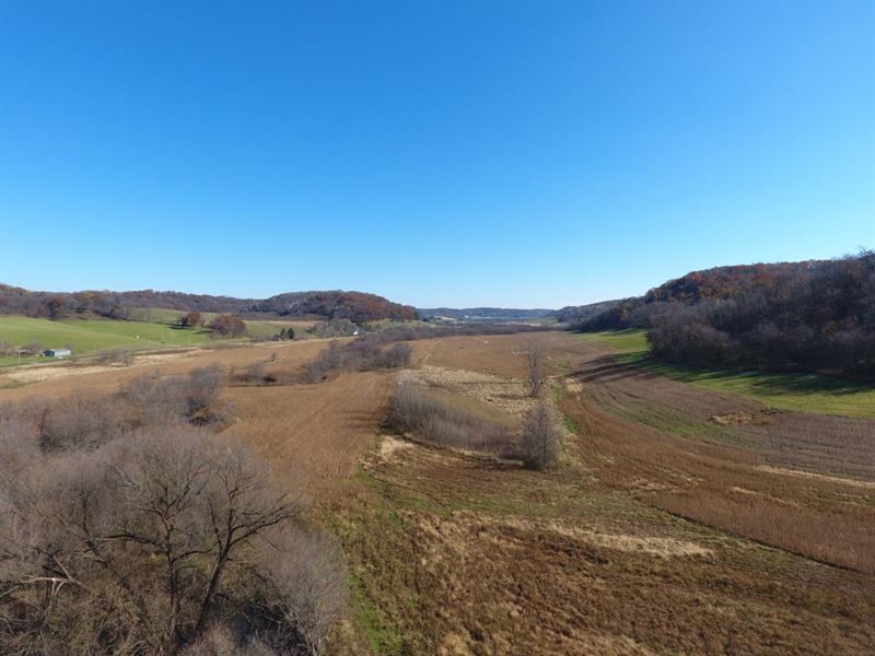 250+/- Acres County Road A : Richland Center : Richland County : Wisconsin