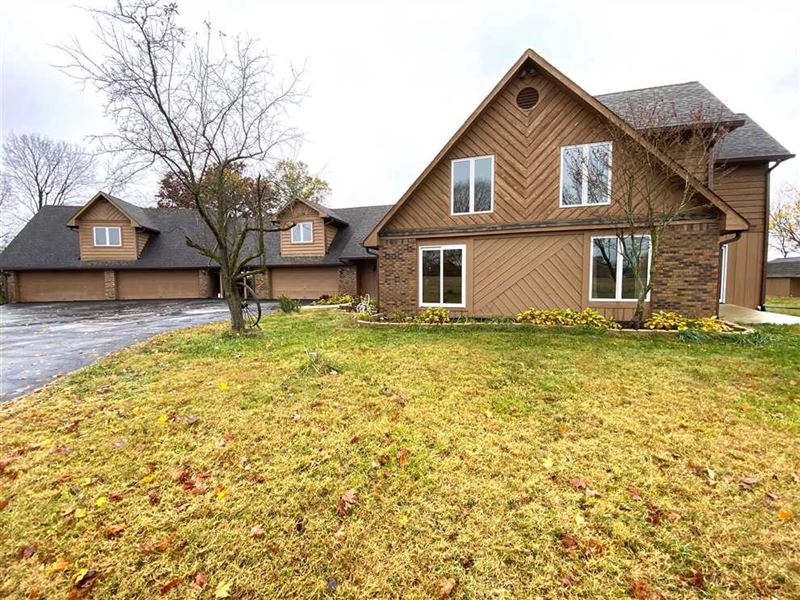 28 Acres, Home 4Bd 3.4Ba,6 Car Gar, Farm for Sale in Indiana, 258812