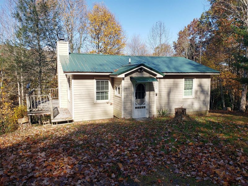 10.41 Acres & Home in The Mountains : Elk Creek : Grayson County : Virginia