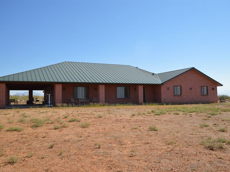 Ranch on Willcox Bench 146 + Acres Farm for Sale in Willcox, Cochise