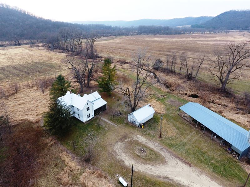 6.54 Acres in Soldier's Grove, Farm for Sale in Wisconsin, 263677