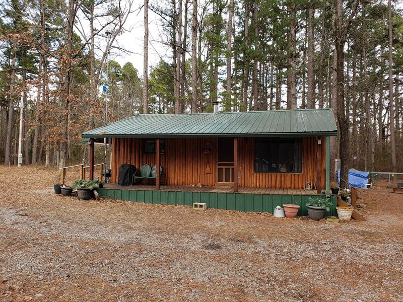 Rustic Cabin Sans Bois Mountains : Red Oak : Le Flore County : Oklahoma