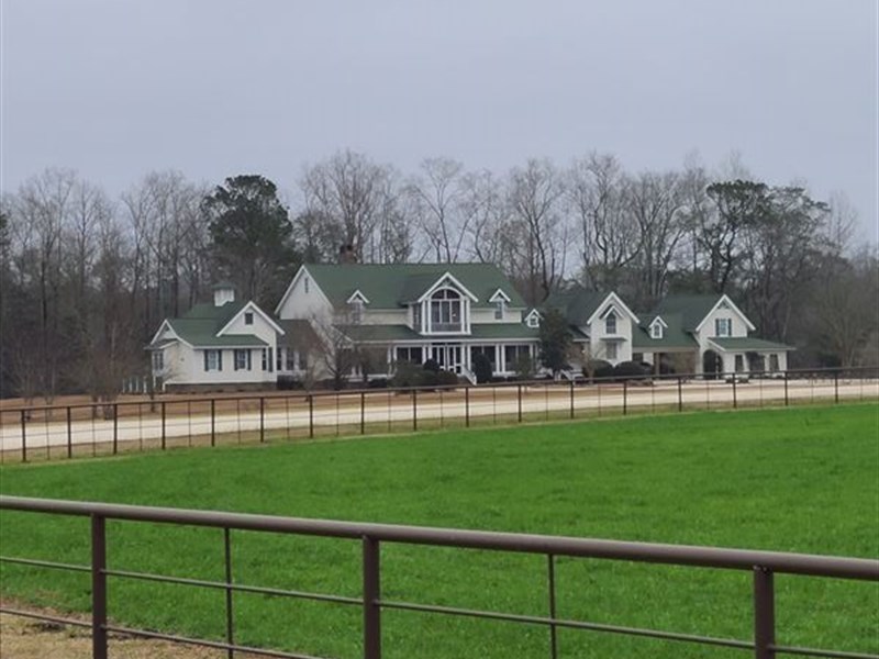855 Acre Cattle Ranch and Home, Farm for Sale in Alabama, 272767