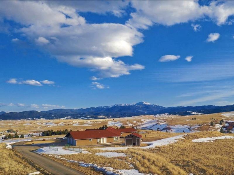 Ranch with Panoramic Views : Butte : Silver Bow County : Montana