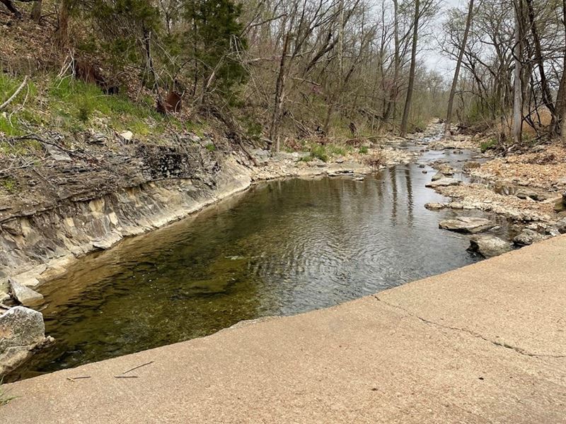 Ranch for Sale in Southern Missouri : Plato : Texas County : Missouri
