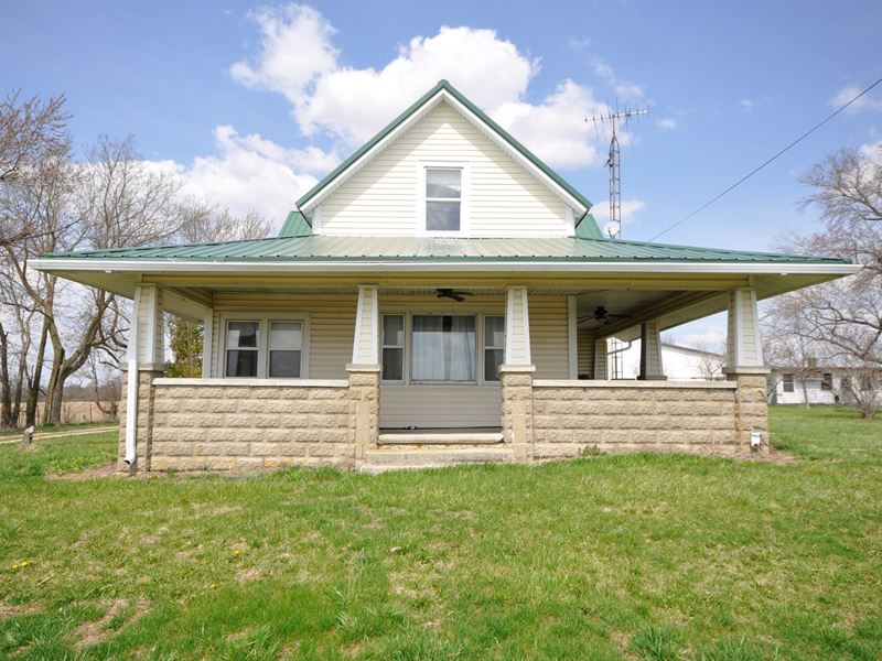 Country Home Ridgeville Farm for Sale in Ridgeville, Randolph County