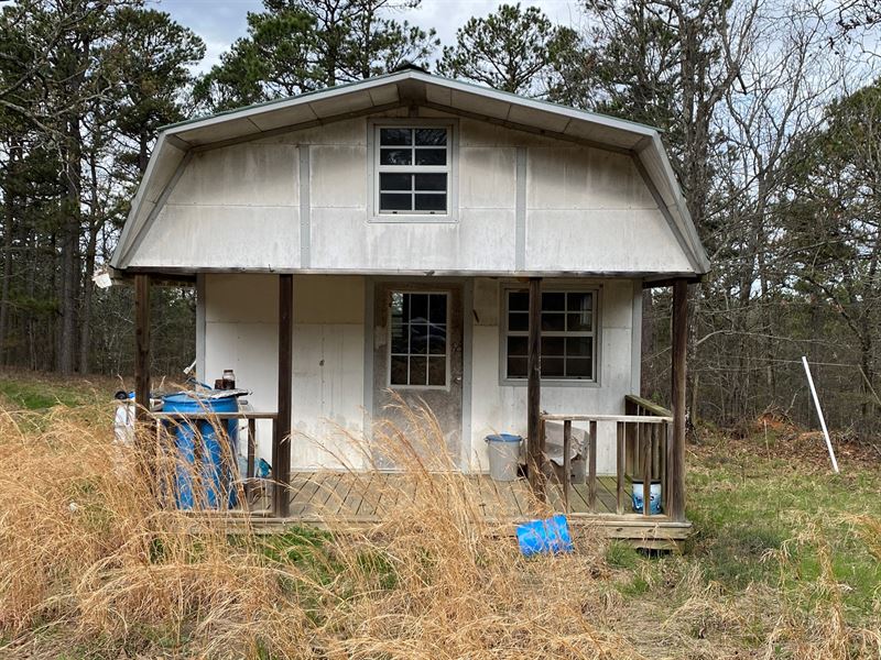 Off Grid Cabin, Southeast Oklahoma, Farm for Sale in Oklahoma, 274411 FARMFLIP