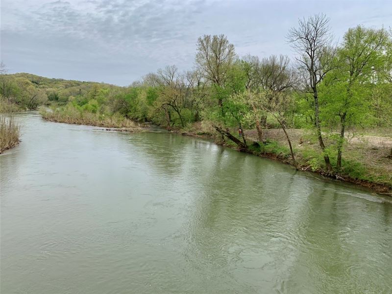 Spring River Property in Arkansas, Farm for Sale in Arkansas, 275193