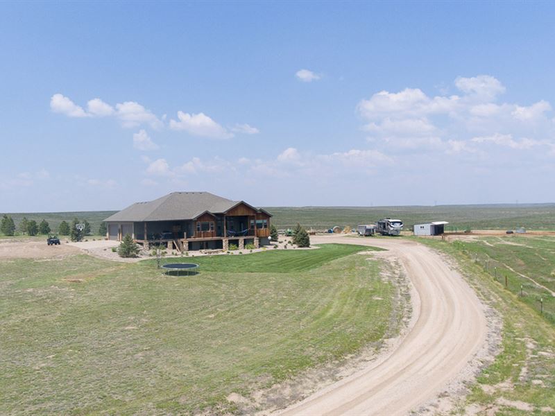 Correll Horse Property, Farm for Sale in Wyoming, 275721 FARMFLIP
