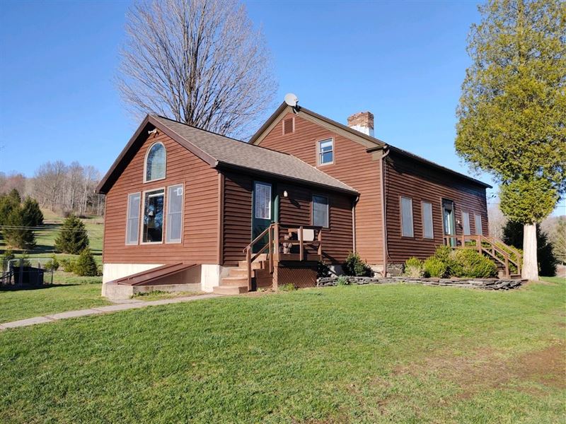 1840'S Remodeled Country Home, Farm for Sale in New York, 276240