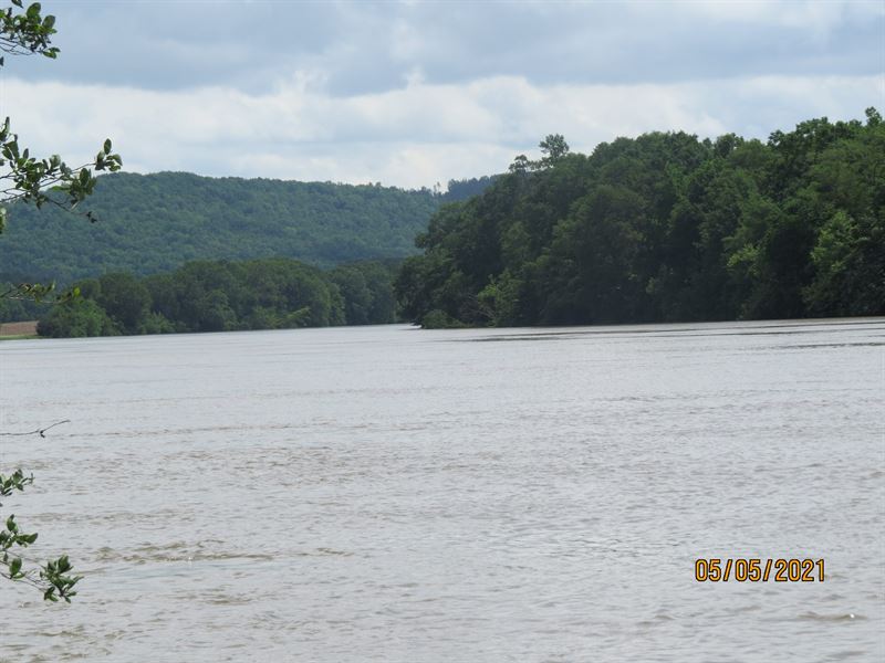 Developable Land On Lay Lake : Childersburg : Talladega County : Alabama