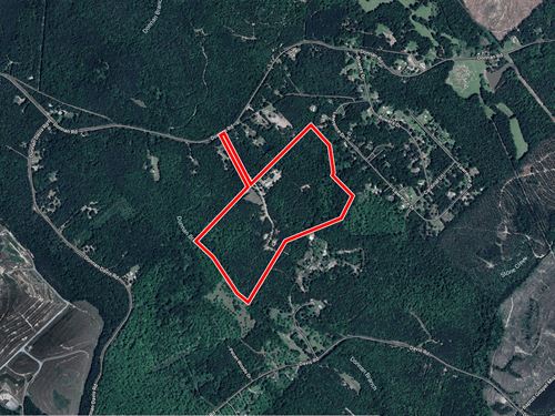 75 AC Retreat Center for Sale : Macon : Bibb County : Georgia