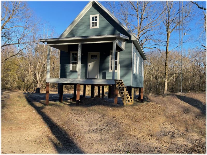 One Equity Share with A Cabin in MO : Desha : Desha County : Arkansas
