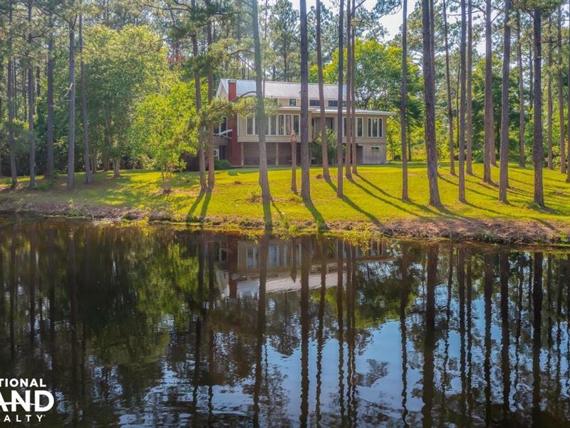 Barlow Lake Lodge Hunting and Timbe : Millry : Washington County : Alabama
