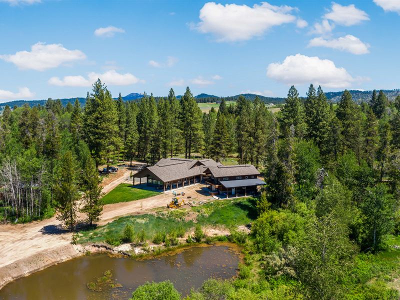 Gold Fork Waterfront Estate : Donnelly : Valley County : Idaho