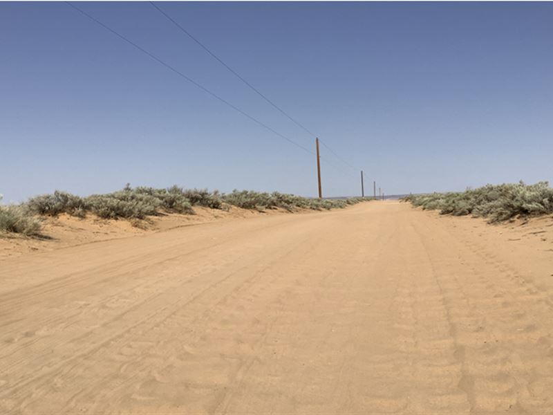 10 Acres in Valencia County, NM : Los Lunas : Valencia County : New Mexico