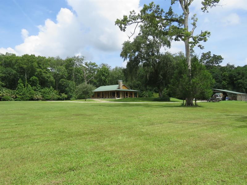 Wekiva Woodlands Estate : Inglis : Levy County : Florida