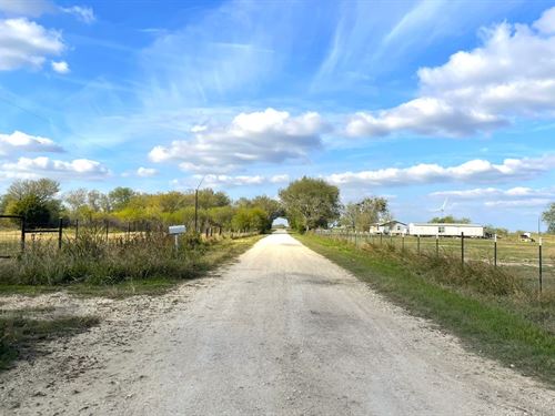 Unrestricted Ranch Near Waco, TX : Hubbard : Hill County : Texas