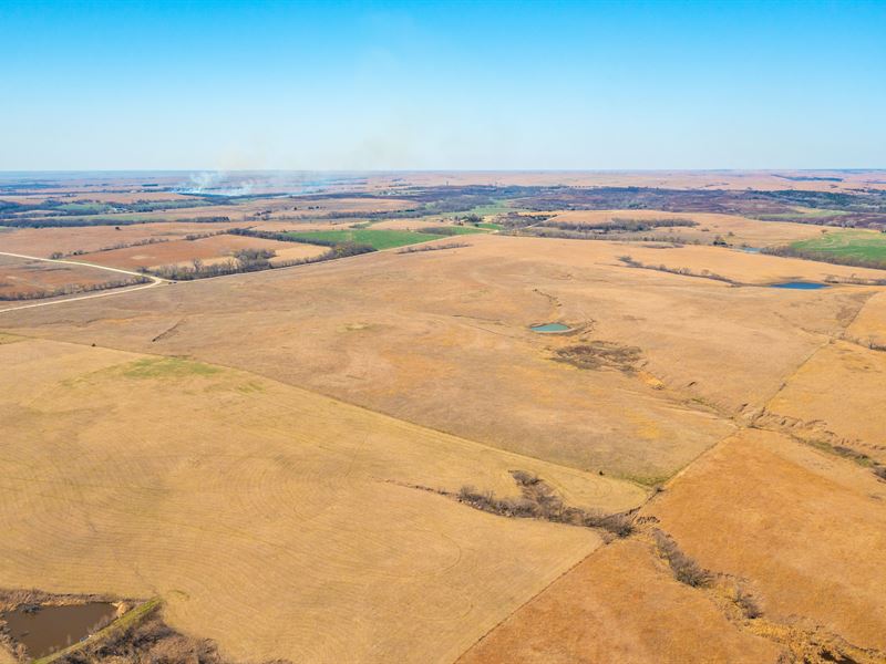 Kansas Ranch Land for Sale : Alma : Wabaunsee County : Kansas