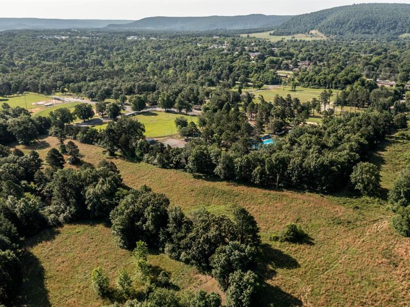 Incredible 50 Acres, Large Cree : Mountain View : Stone County : Arkansas