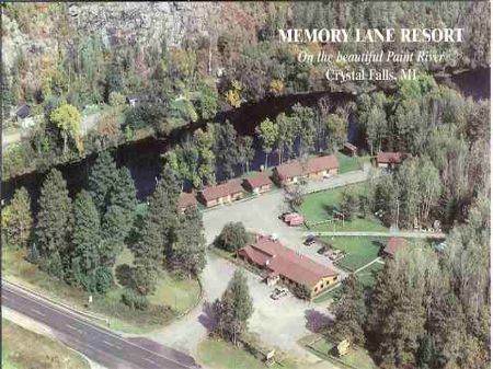 598 Us141 Mls 1051900 : Crystal Falls : Iron County : Michigan