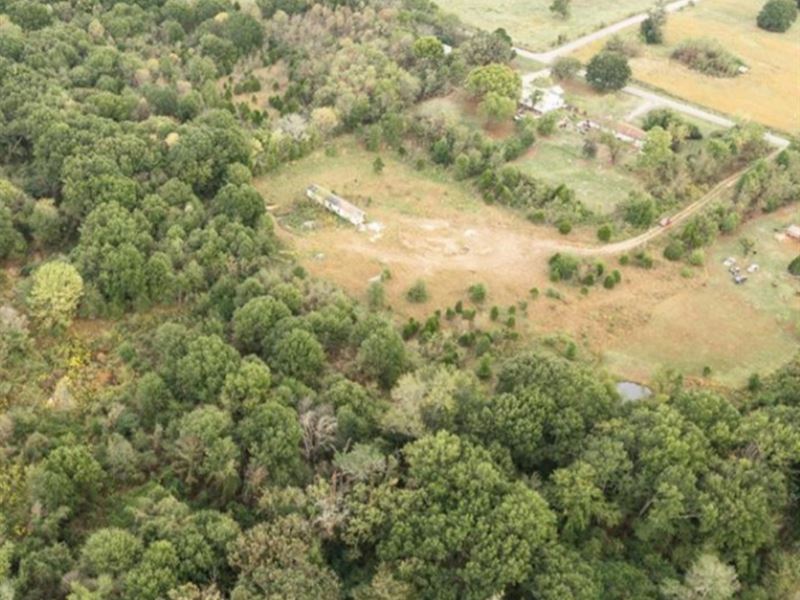 Live Here in Privacy : Fort Coffee : Le Flore County : Oklahoma