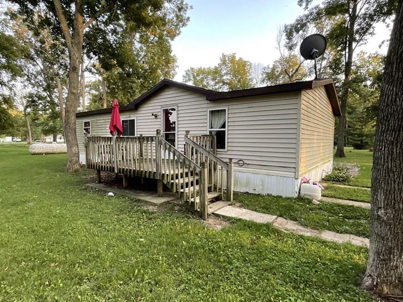 6.7 Acre Residential Park with 12 : Georgetown : Vermilion County : Illinois