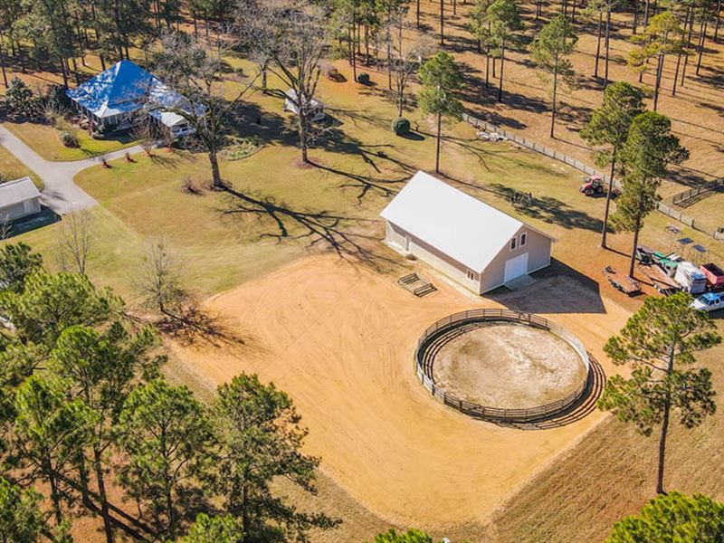 South Equestrian Estate, Farm for Sale in 301656