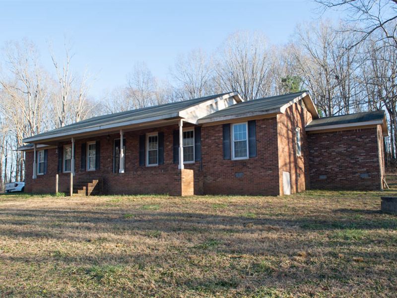 Reidville Home on 15.88 Acres, Farm for Sale in South Carolina, 304216