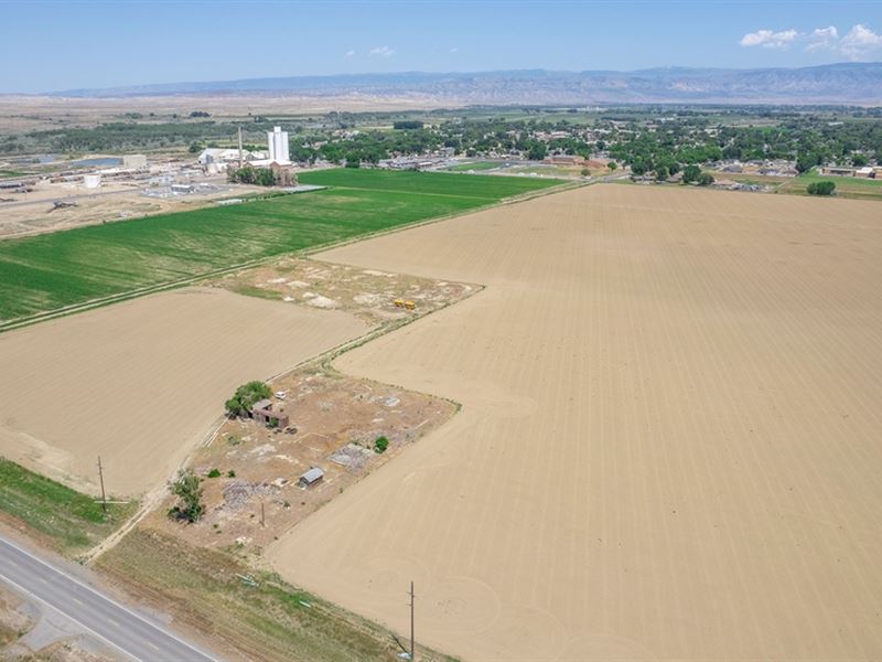 Lovell Farm Acreage : Lovell : Big Horn County : Wyoming