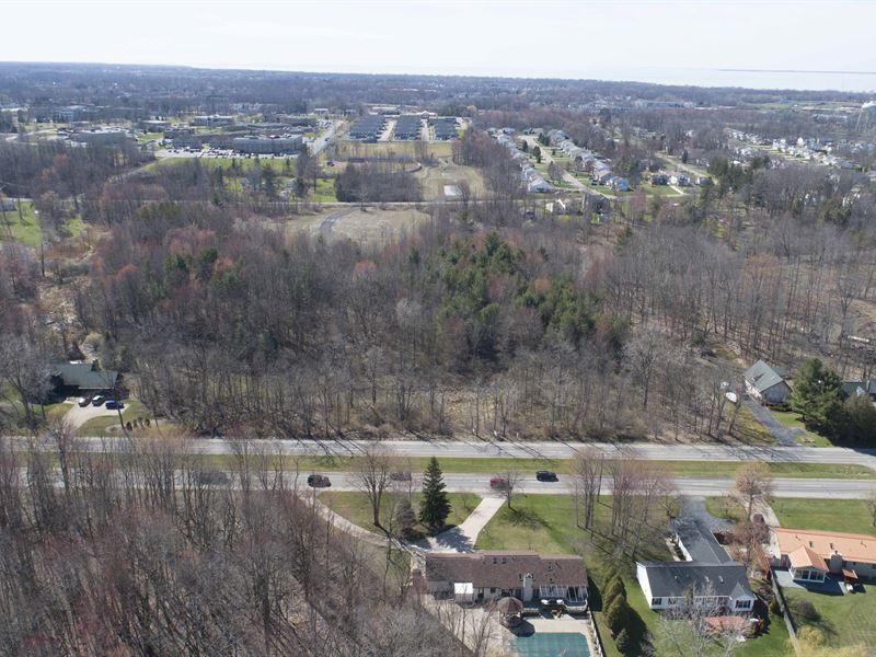 Choice Location for a Development : Hamburg : Erie County : New York