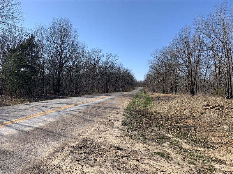 Seven Acres Close to Lake Ozarks : Lincoln : Benton County : Missouri