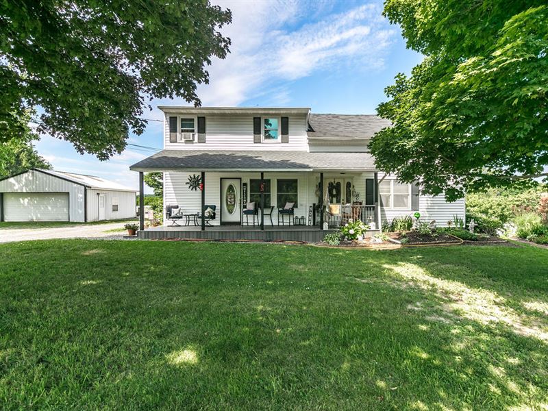 Multi-Generational Horse Facility : Lysander : Onondaga County : New York