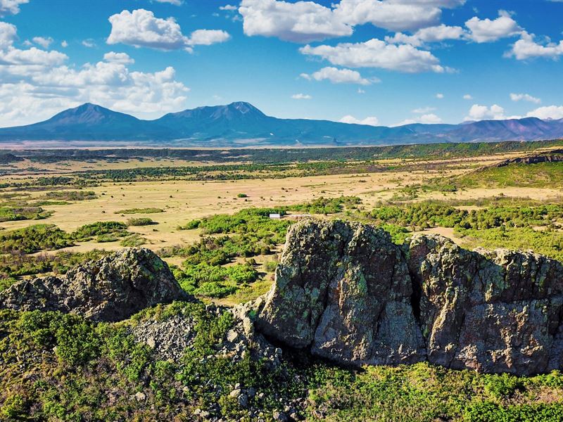 80 Acres, Power & Mountain Views : Walsenburg : Huerfano County : Colorado