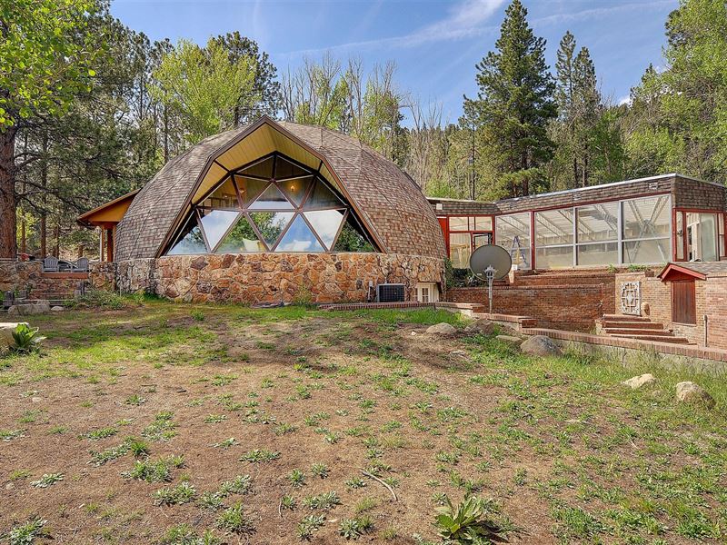 Hot Springs and Jacuzzi : Nathrop : Chaffee County : Colorado