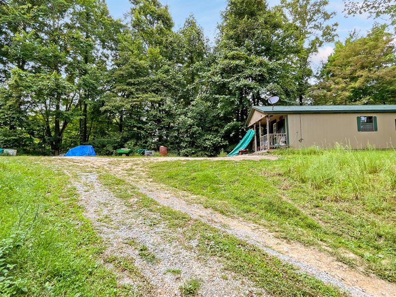 Ridgetop Cabin in The Woods, Farm for Sale in Ohio, 332020 FARMFLIP